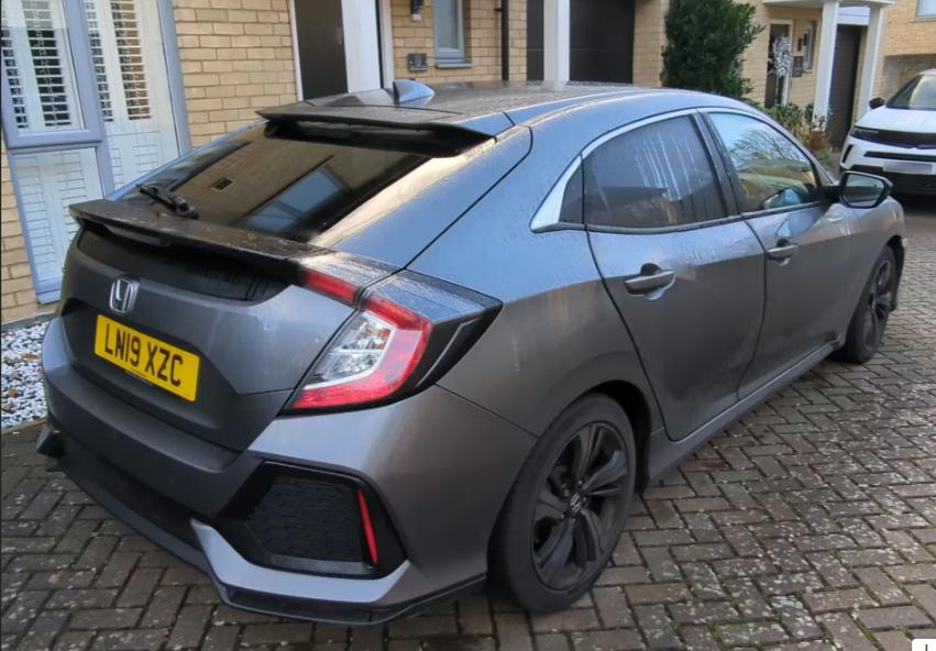 Used Honda Civic 2019 for sale - 76979139: Photo 2