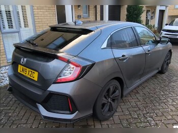 Used Honda Civic 2019 for sale - 76979139: Photo