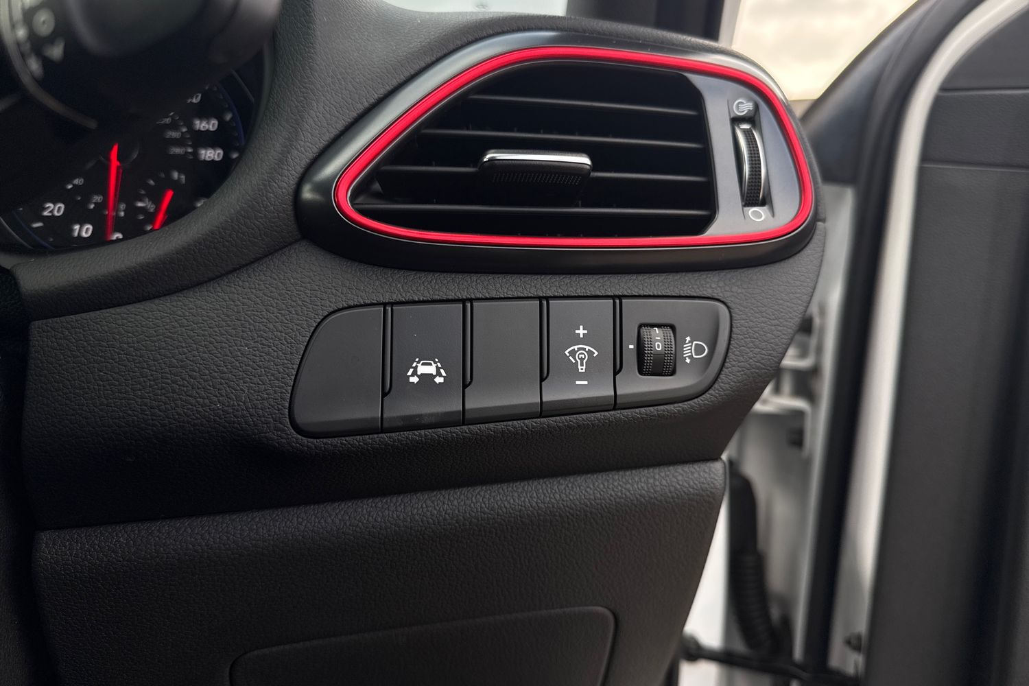 Used Hyundai i30 2019 for sale - 76353097: Photo 11