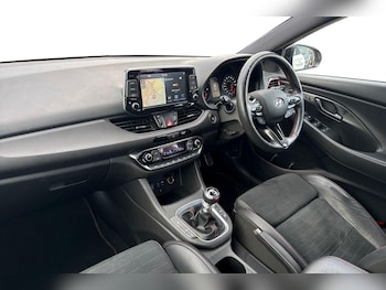 Used Hyundai i30 2019 for sale - 76353097: Photo