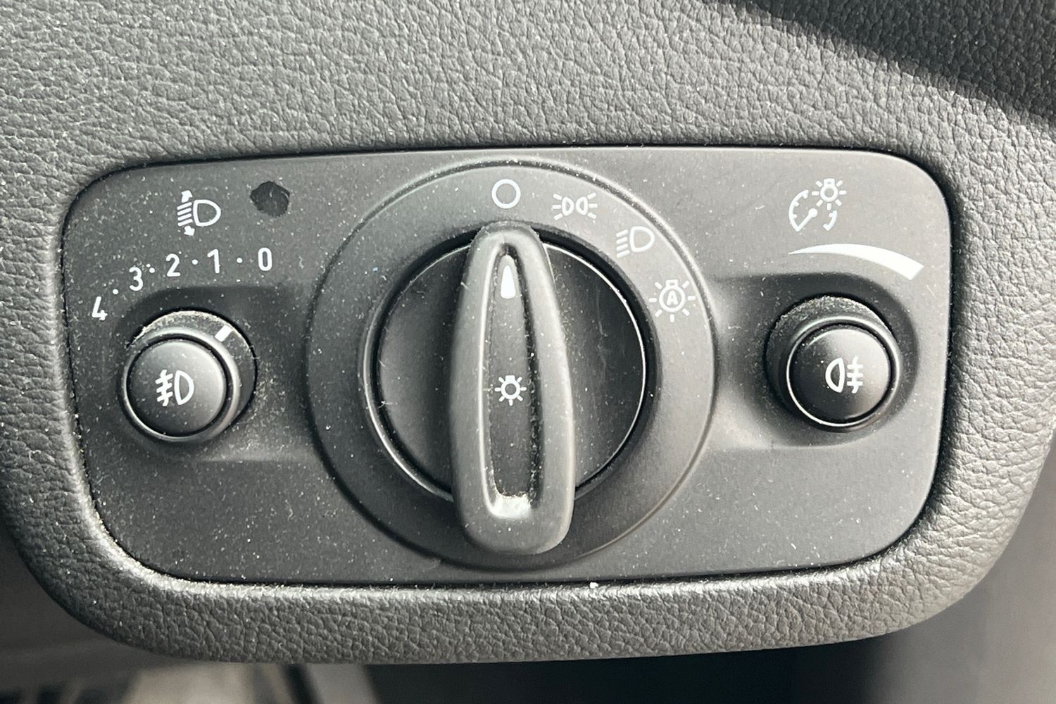 Used Ford Kuga 2018 for sale - 78060844: Photo 19