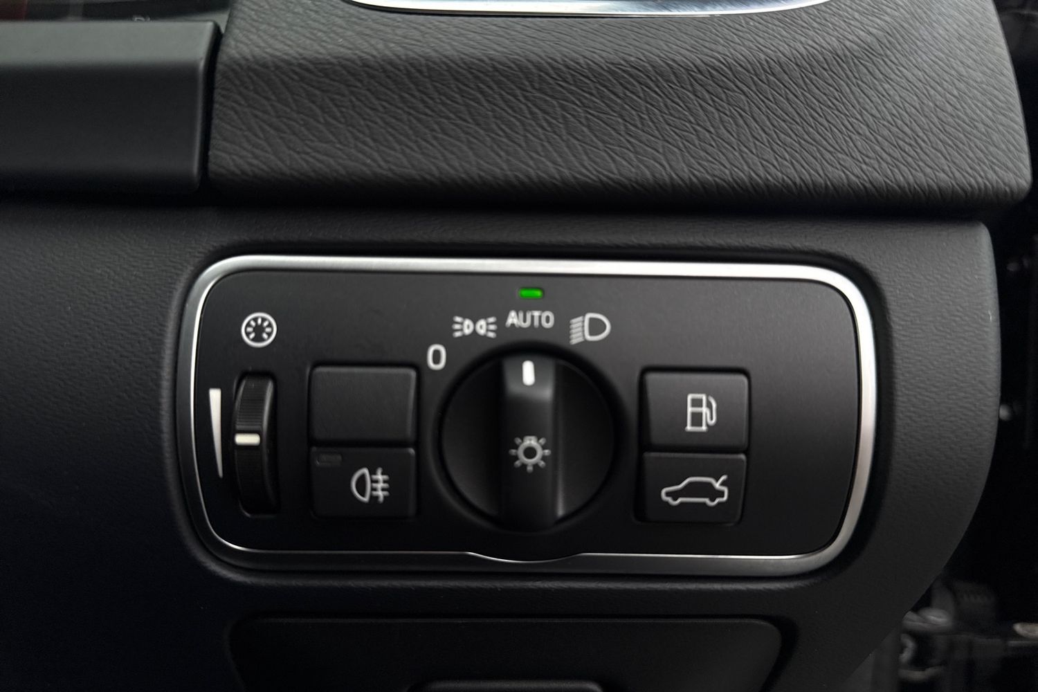 Used Volvo S60 2018 for sale - 77514698: Photo 14