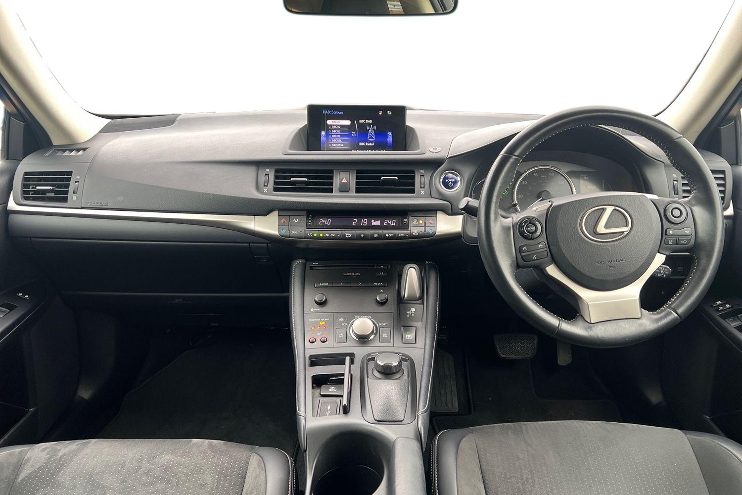 Used Lexus CT 2019 for sale - 76697593: Photo 3