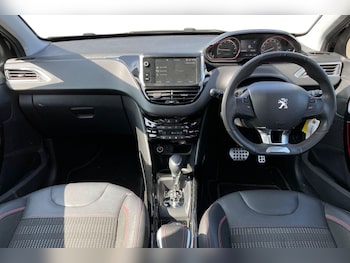 Used Peugeot 2008 2018 for sale - 79355106: Photo