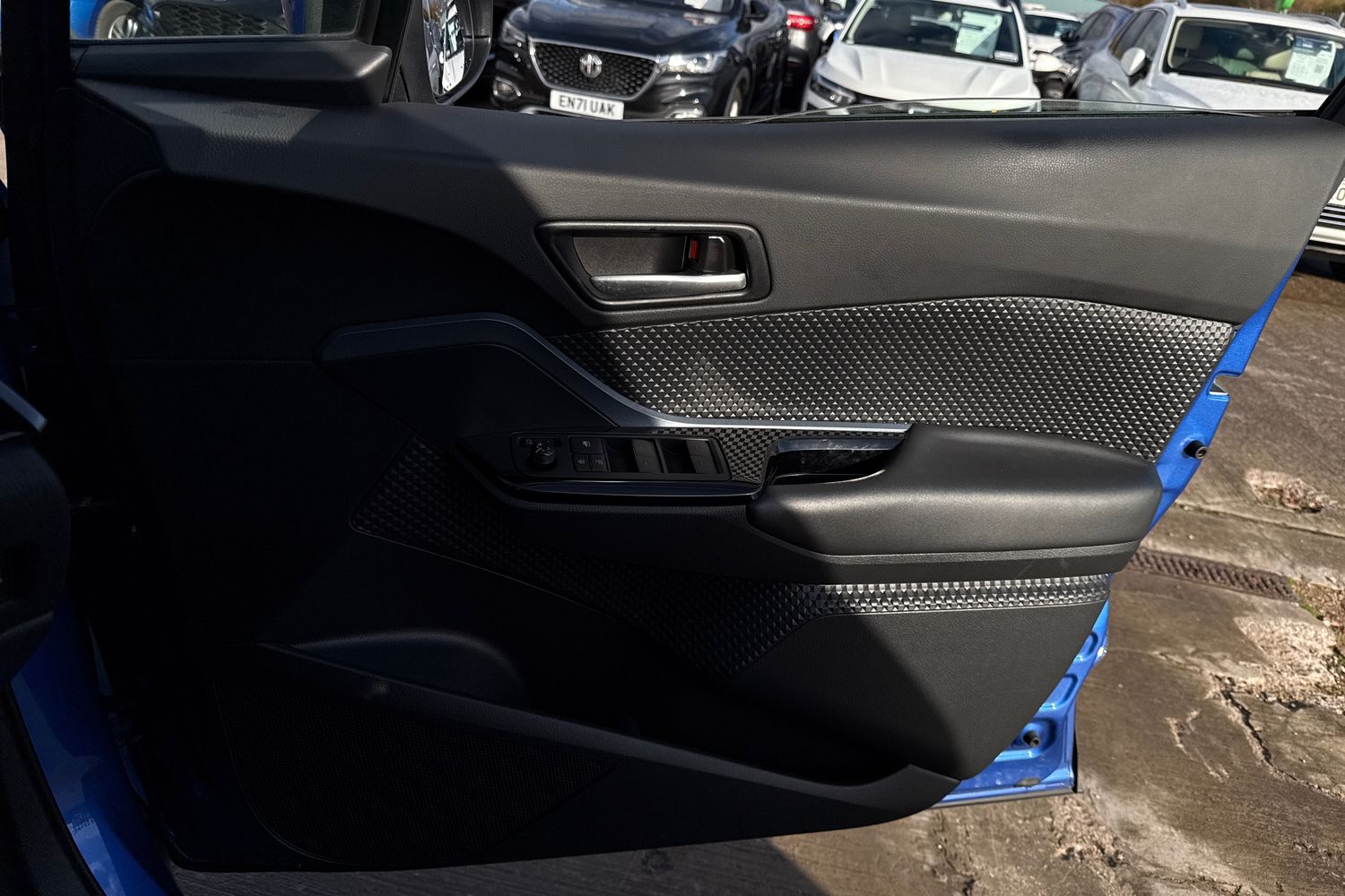 Used Toyota C-HR 2021 for sale - 76476132: Photo 12