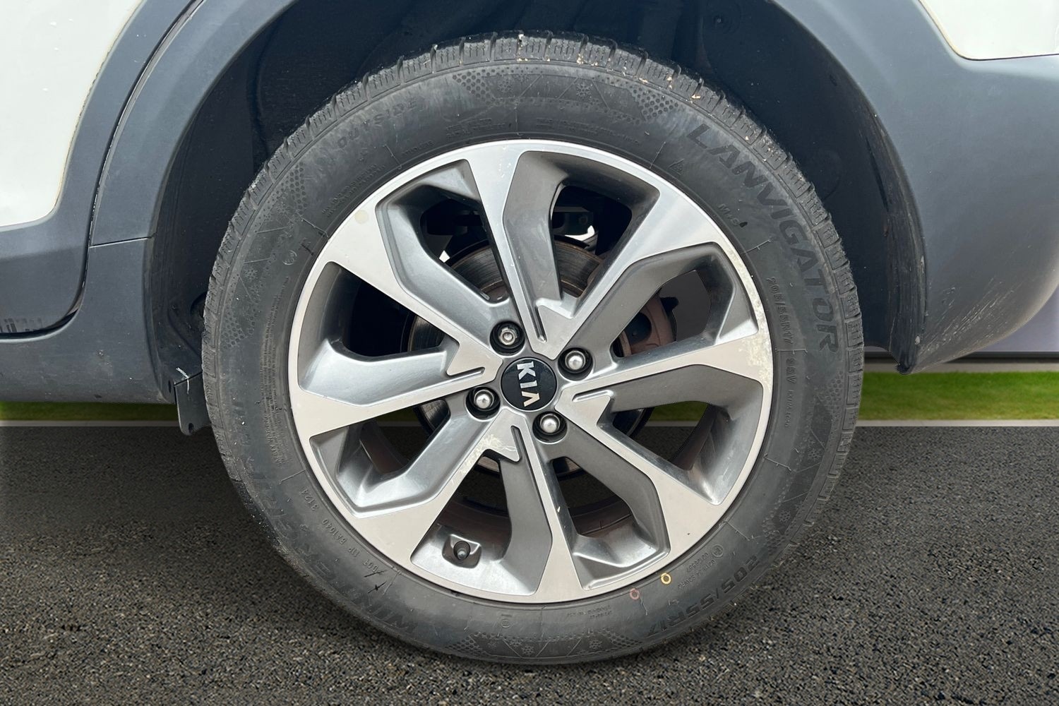 Used Kia Stonic 2019 for sale - 76718560: Photo 22