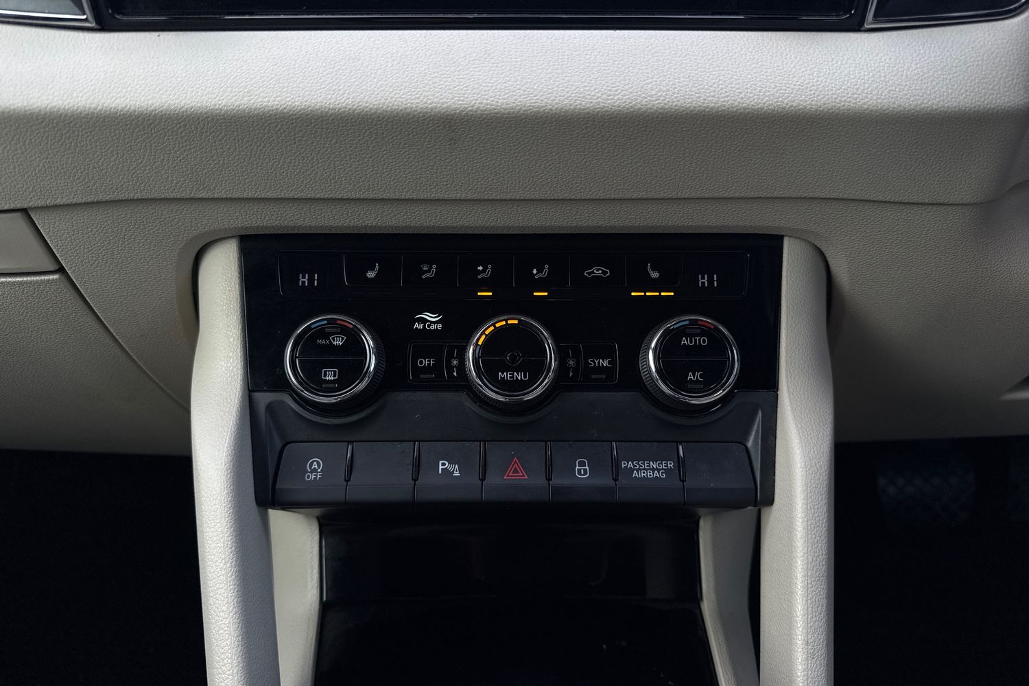 Used Skoda Karoq 2019 for sale - 76304922: Photo 7