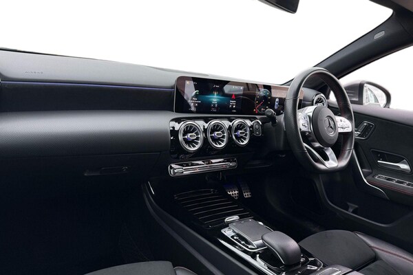 Used Mercedes-Benz A-Class 2019 for sale - 75694303: Photo 4