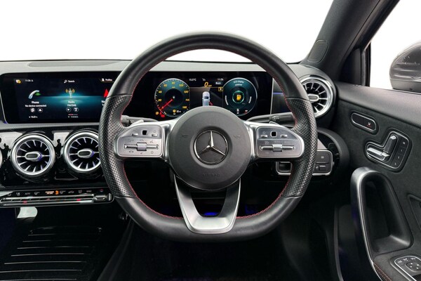 Used Mercedes-Benz A-Class 2019 for sale - 75694303: Photo 5