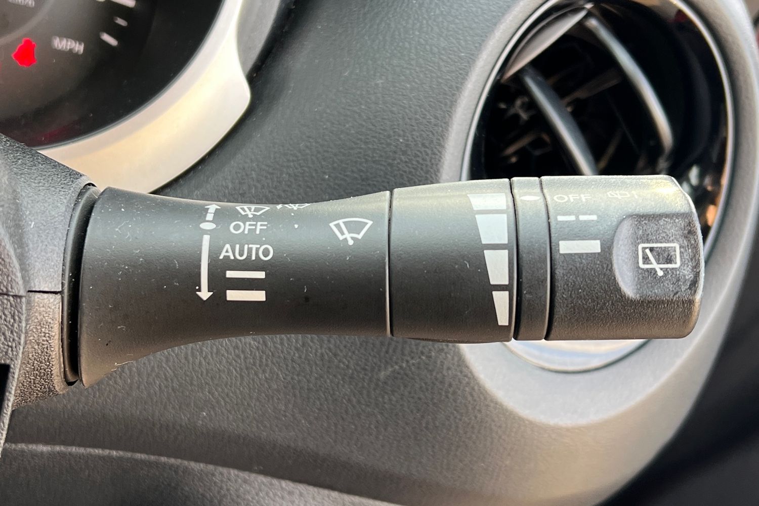 Used Nissan Juke 2018 for sale - 77527498: Photo 14