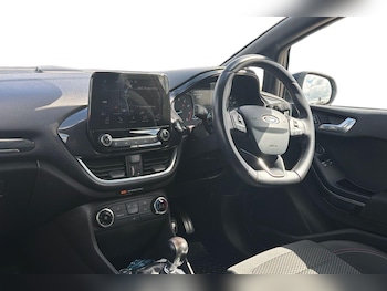 Used Ford Fiesta 2018 for sale - 79073217: Photo