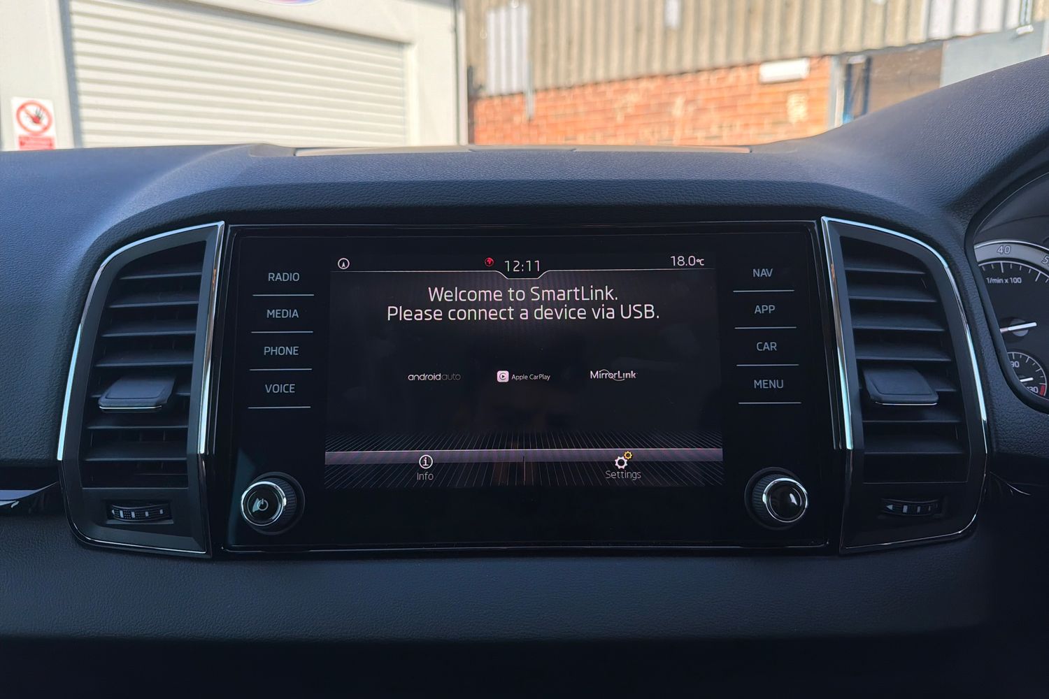 Used Skoda Karoq 2018 for sale - 78029532: Photo 9