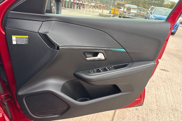 Used Peugeot 208 2020 for sale - 76288146: Photo 13