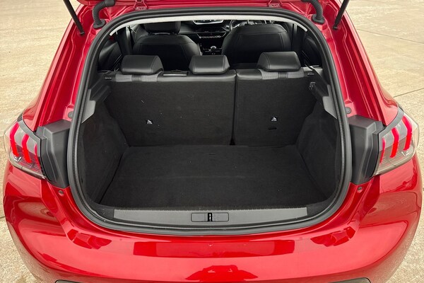 Used Peugeot 208 2020 for sale - 76288146: Photo 16