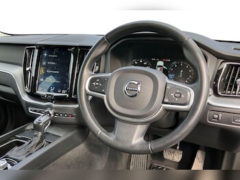 Used Volvo XC60 2019 for sale - 78268277: Photo