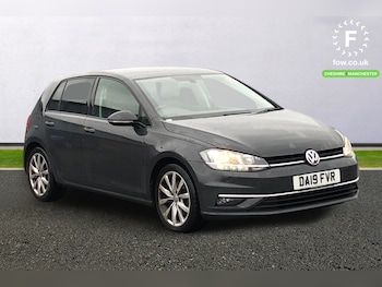 Used Volkswagen Golf 2019 for sale - 77849396: Photo