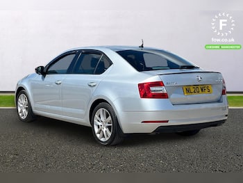 Used Skoda Octavia 2020 for sale - 79733783: Photo