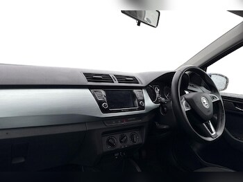 Used Skoda Fabia 2020 for sale - 77514604: Photo