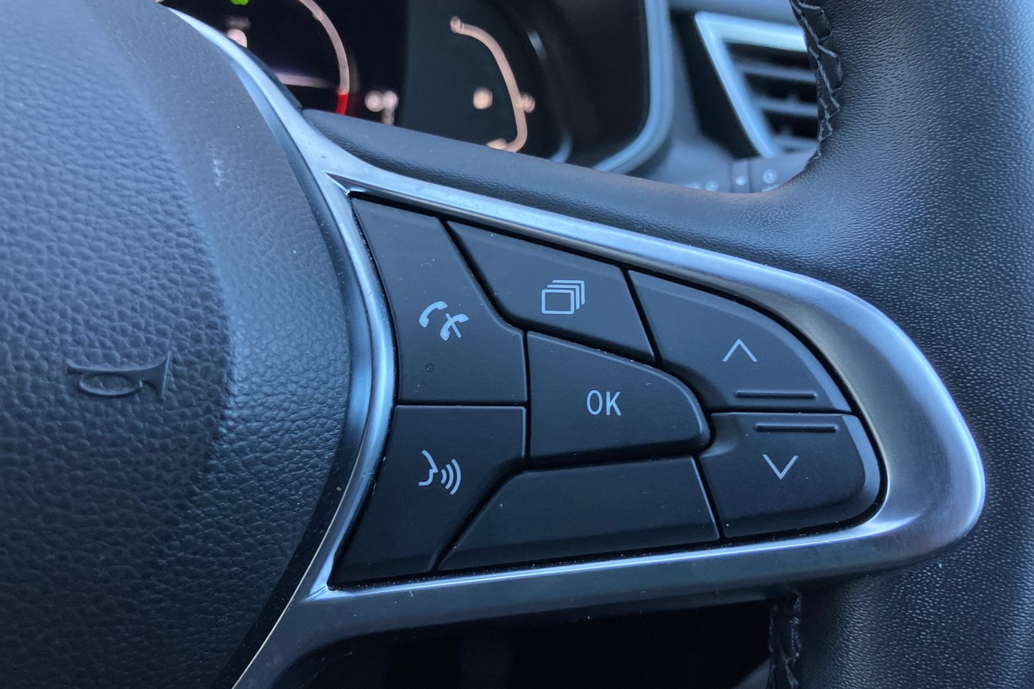 Used Renault Clio 2022 for sale - 76385540: Photo 15