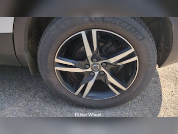 Used Volvo XC40 2021 for sale - 78997311: Photo