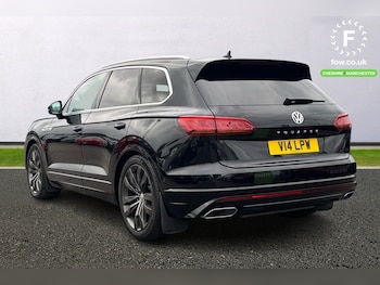 Used Volkswagen Touareg 2018 for sale - 79301793: Photo