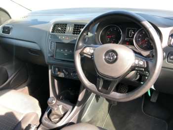 Used Volkswagen Polo 2016 for sale - 74846133: Photo