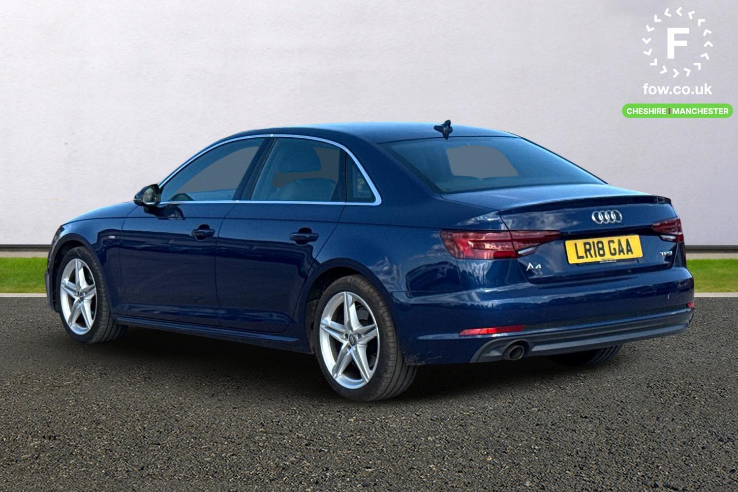 Used Audi A4 2018 for sale - 76171302: Photo 2