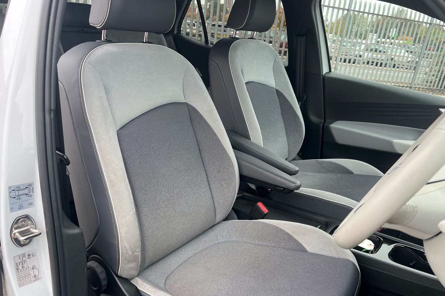 Used Volkswagen ID.3 2020 for sale - 76334447: Photo 12