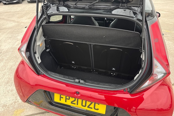 Used Toyota AYGO 2021 for sale - 76288130: Photo 15