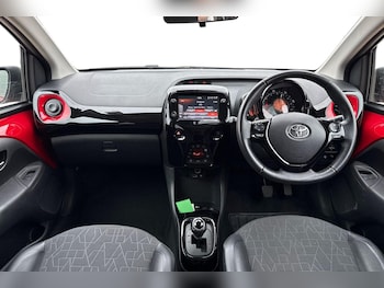 Used Toyota AYGO 2021 for sale - 76288130: Photo