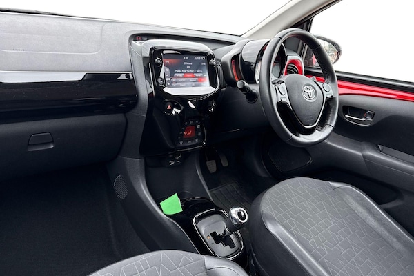Used Toyota AYGO 2021 for sale - 76288130: Photo 4
