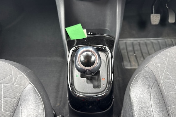 Used Toyota AYGO 2021 for sale - 76288130: Photo 8