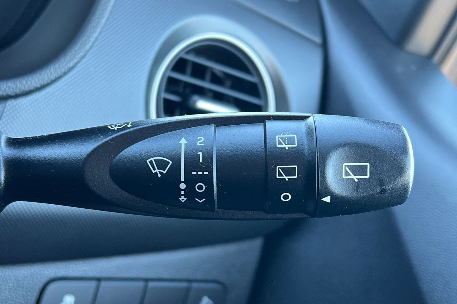 Used Hyundai i10 2017 for sale - 76685706: Photo 14