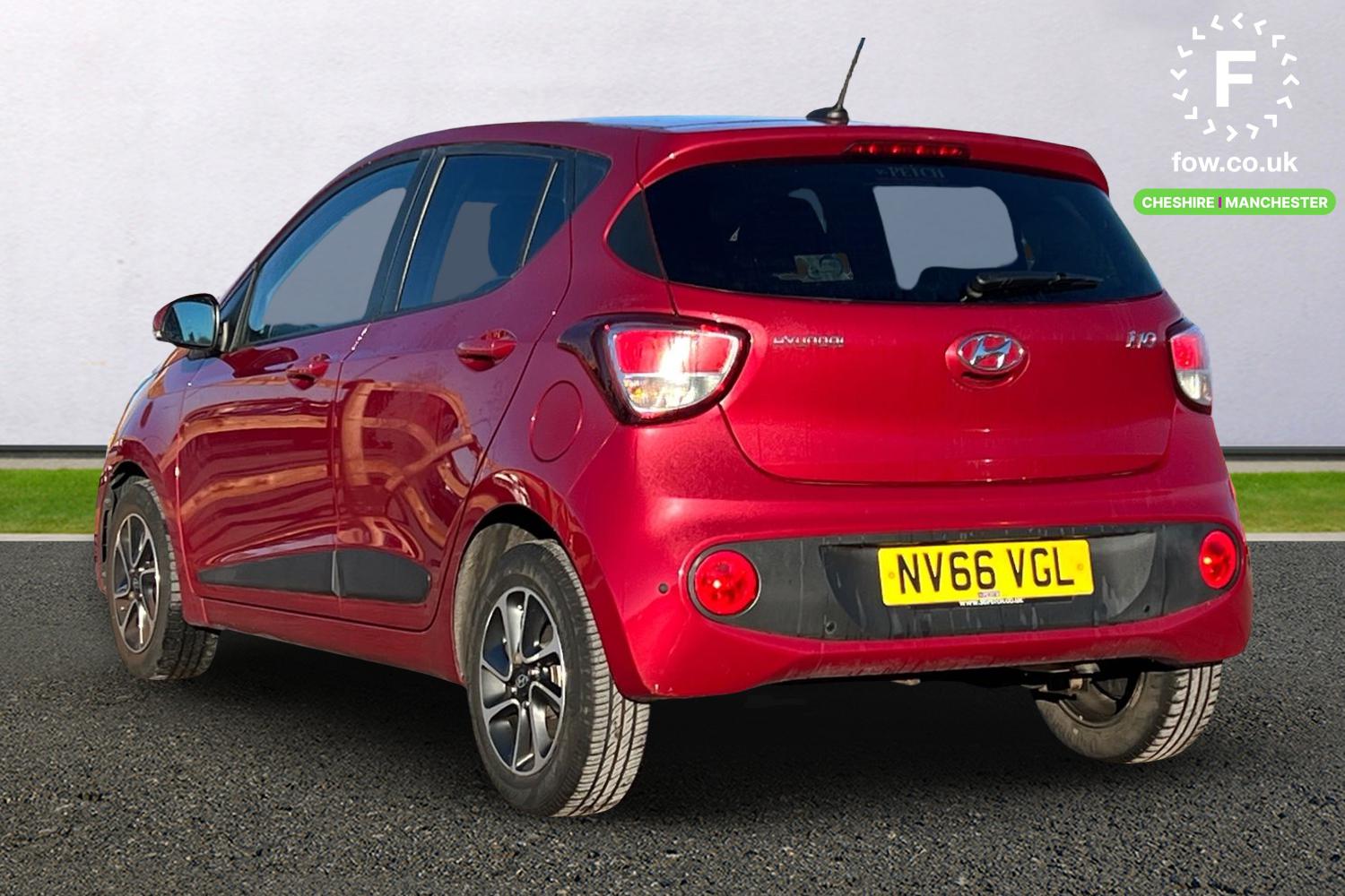 Used Hyundai i10 2017 for sale - 76685706: Photo 2