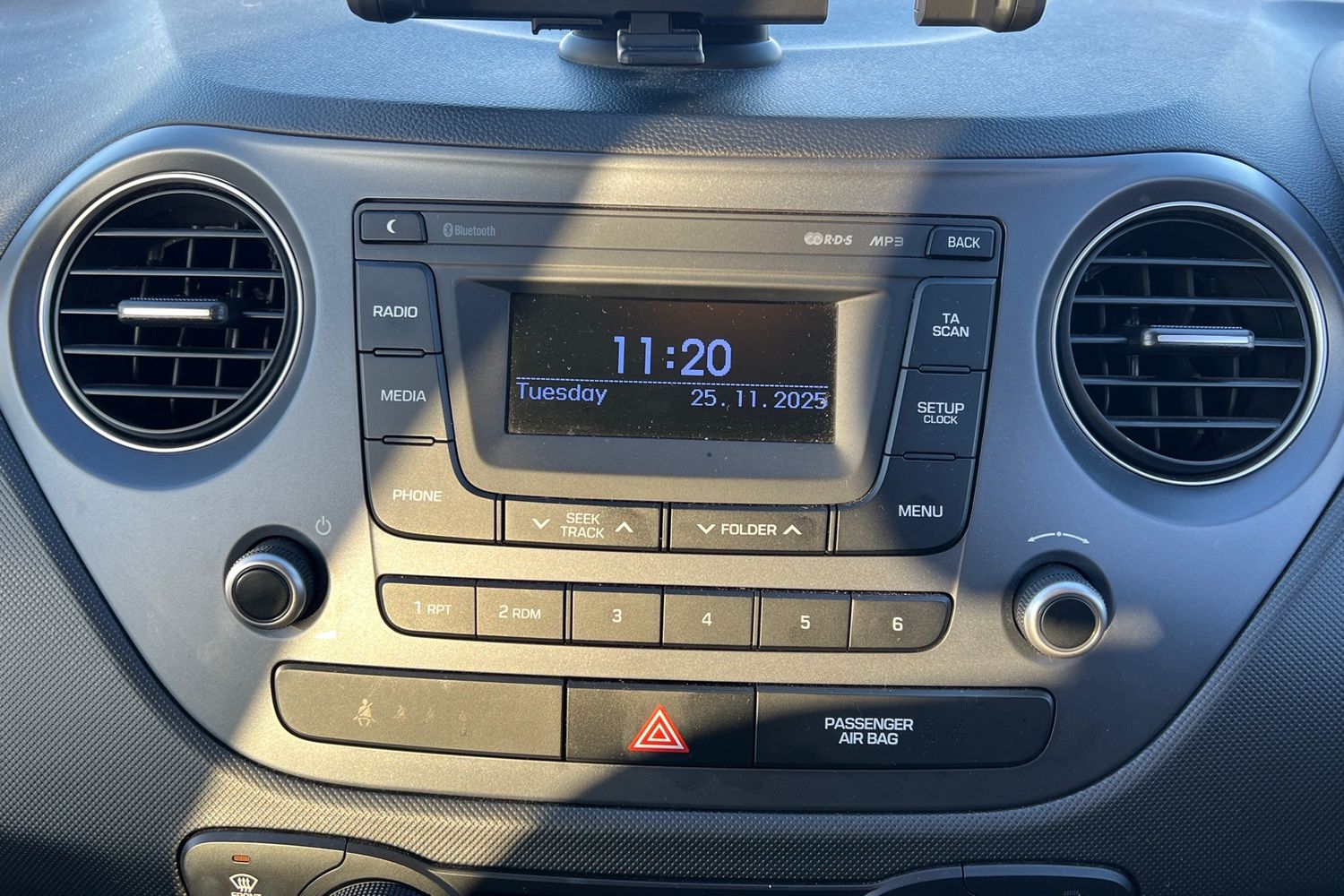 Used Hyundai i10 2017 for sale - 76685706: Photo 6