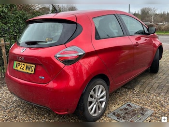 Used Renault Zoe 2022 for sale - 76979125: Photo