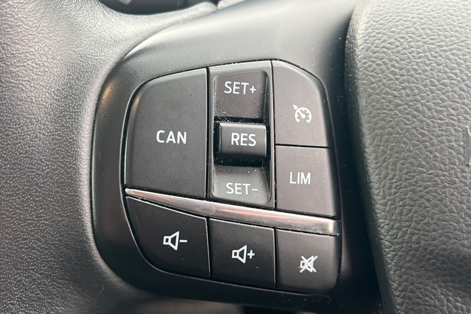 Used Ford Focus 2020 for sale - 77374405: Photo 12