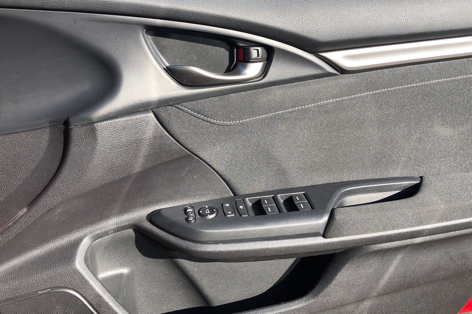 Used Honda Civic 2018 for sale - 77779642: Photo 19