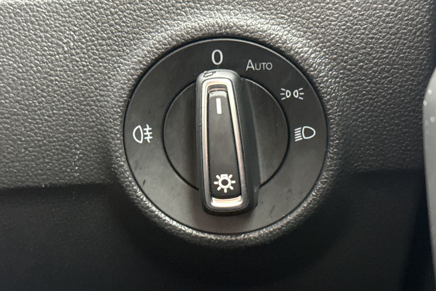 Used Volkswagen T-Roc 2020 for sale - 76827985: Photo 17