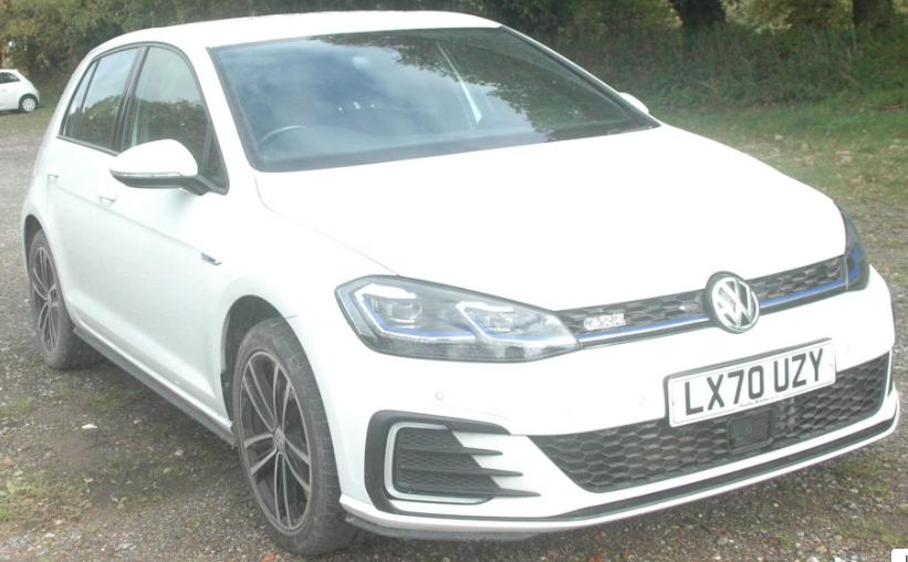 Used Volkswagen Golf 2020 for sale - 76509112: Photo 1