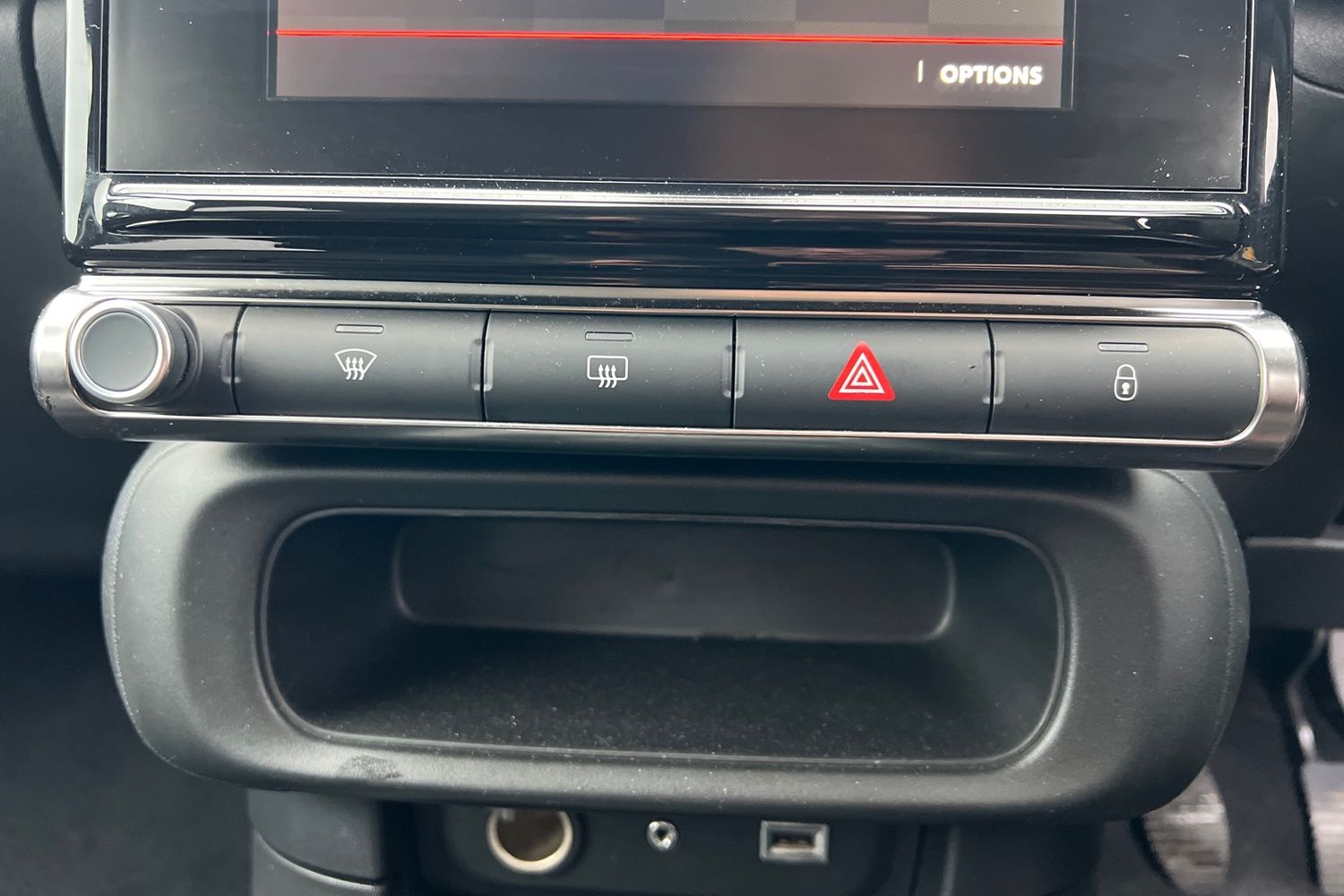 Used Citroen C3 2018 for sale - 76739530: Photo 10