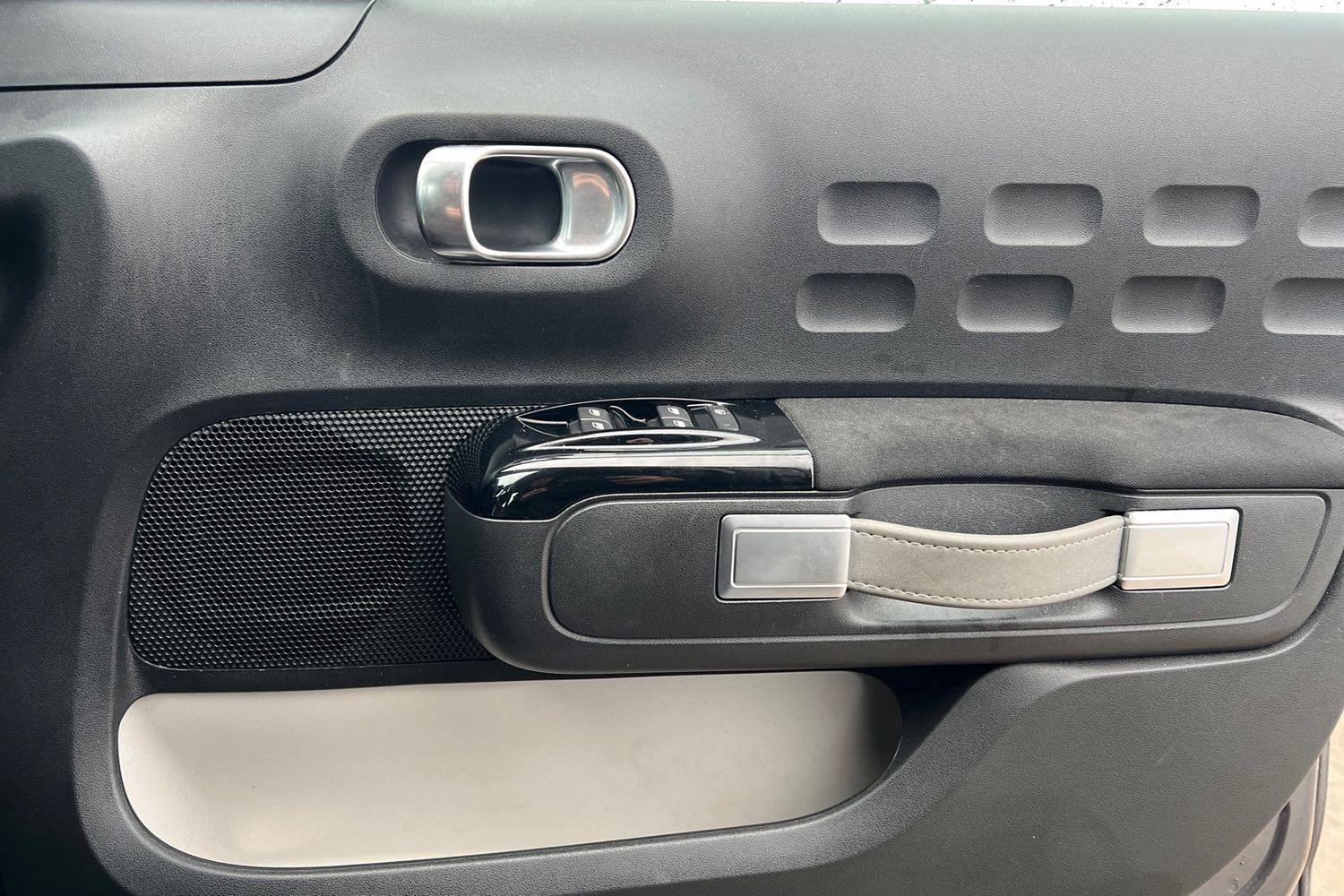 Used Citroen C3 2018 for sale - 76739530: Photo 17