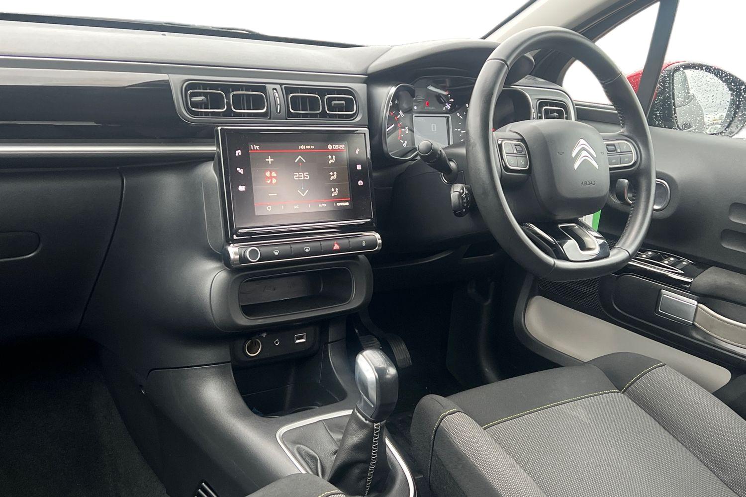 Used Citroen C3 2018 for sale - 76739530: Photo 4