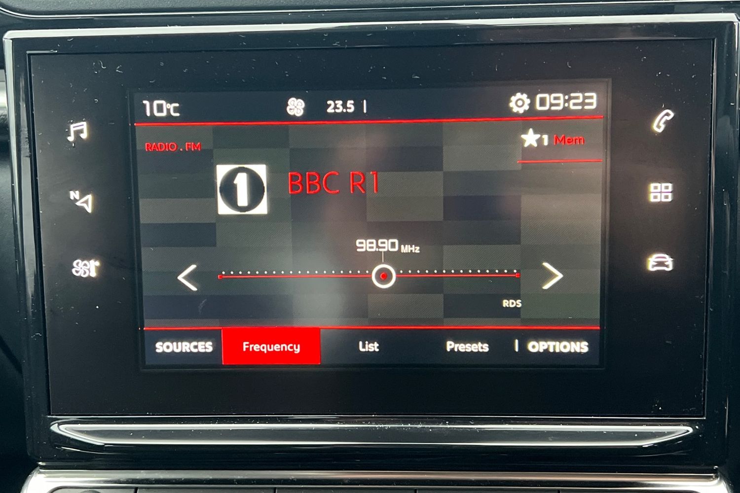 Used Citroen C3 2018 for sale - 76739530: Photo 6