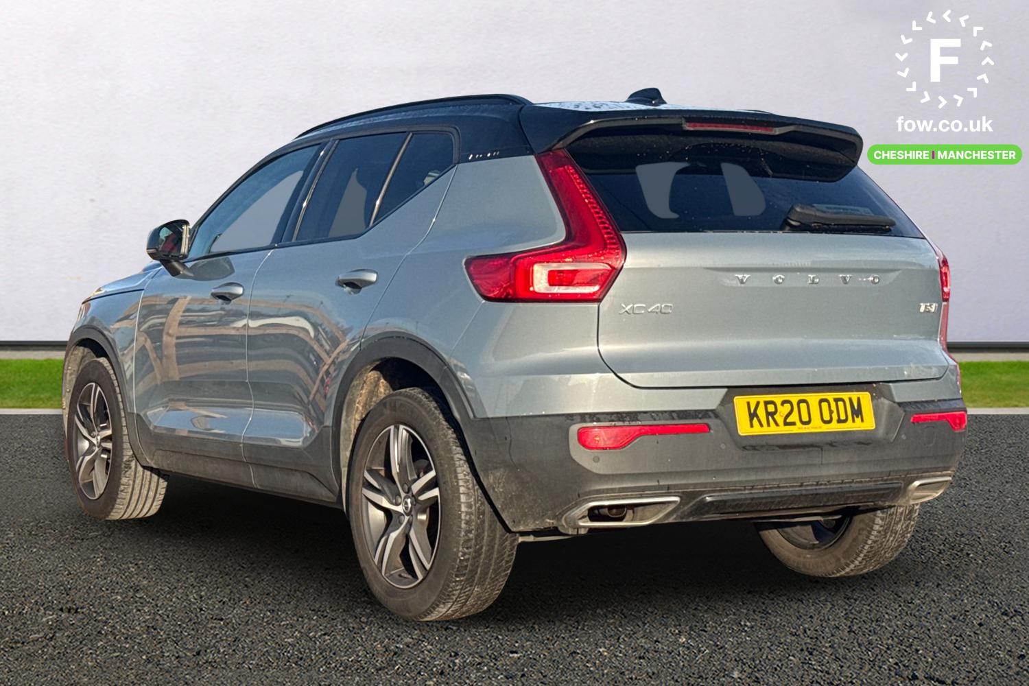Used Volvo XC40 2020 for sale - 76902623: Photo 2