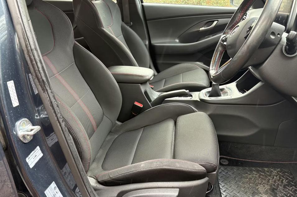 Used Hyundai i30 2023 for sale - 77641932: Photo 5