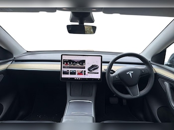 Used Tesla Model Y 2023 for sale - 79616198: Photo