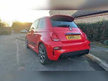 Used Abarth 595 2019 for sale - 77429444: Photo