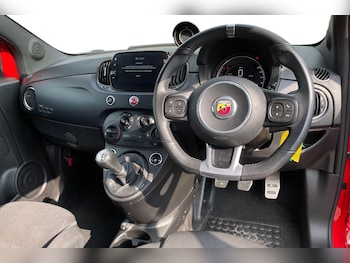 Used Abarth 595 2022 for sale - 79366902: Photo