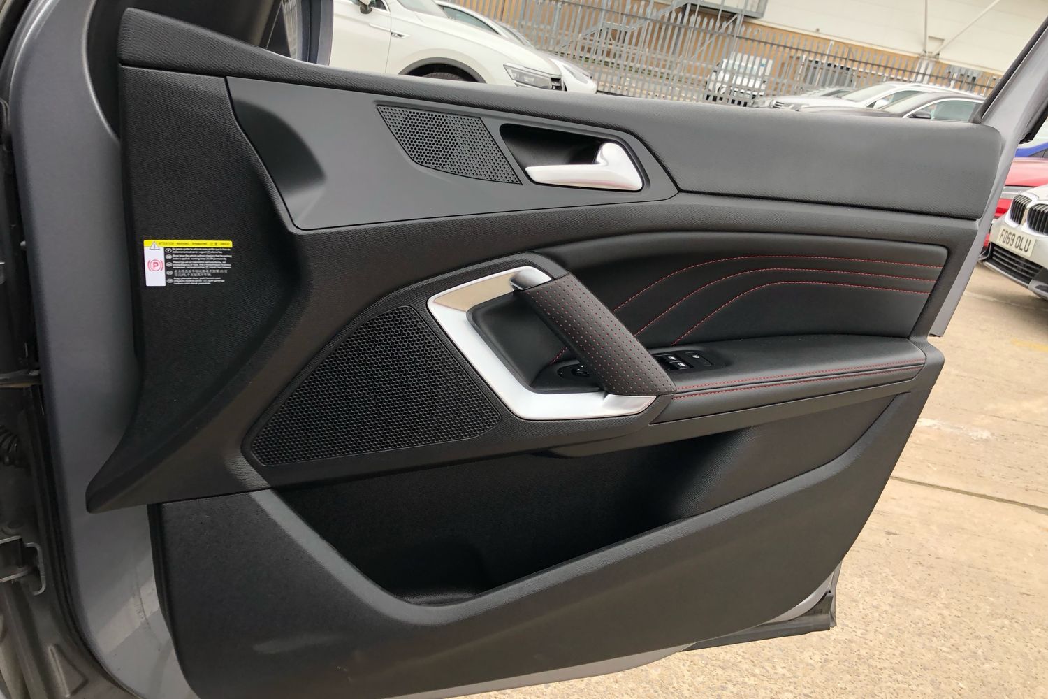 Used Peugeot 308 2018 for sale - 75871765: Photo 12
